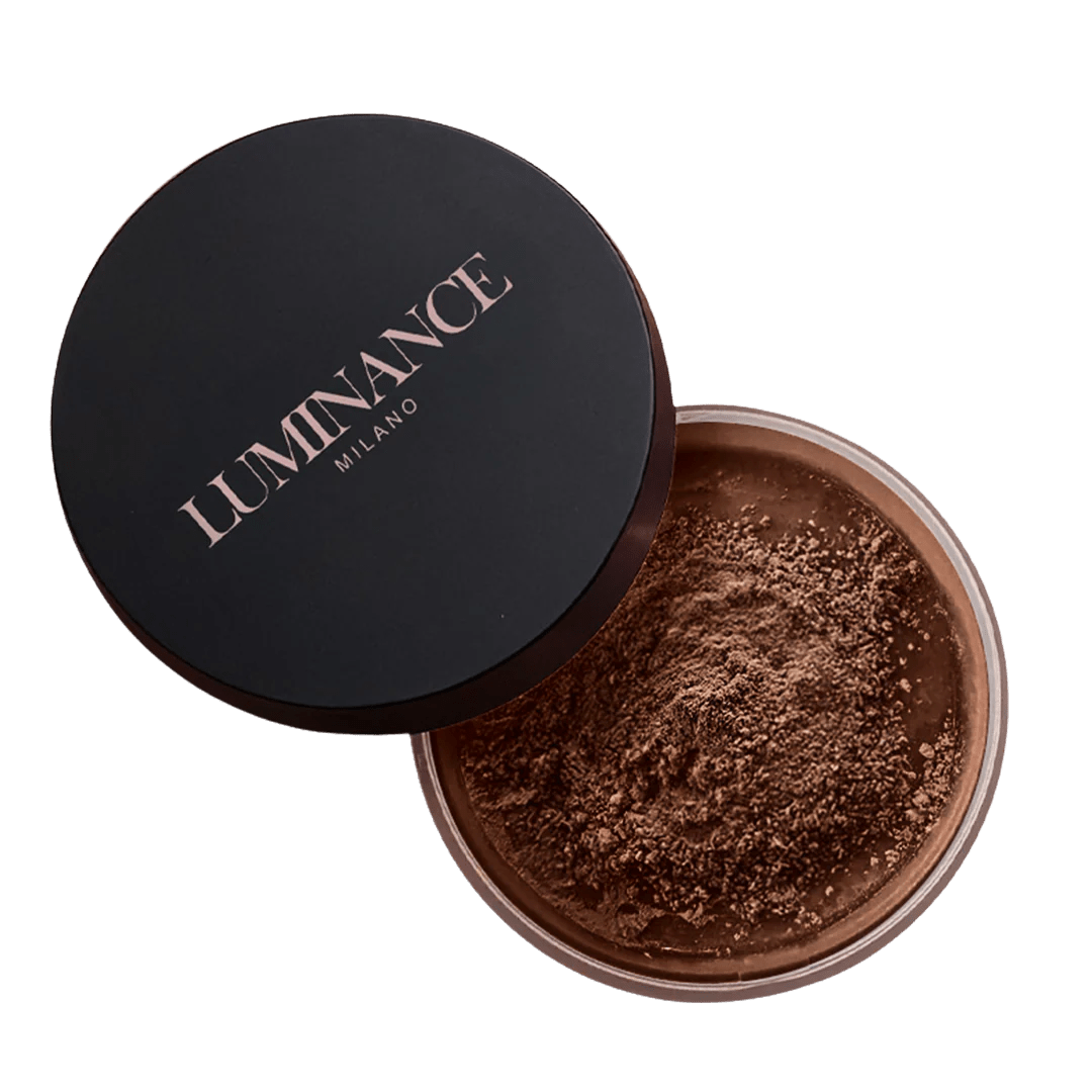 La-Celsa's Setting Powder for Flawless Skin