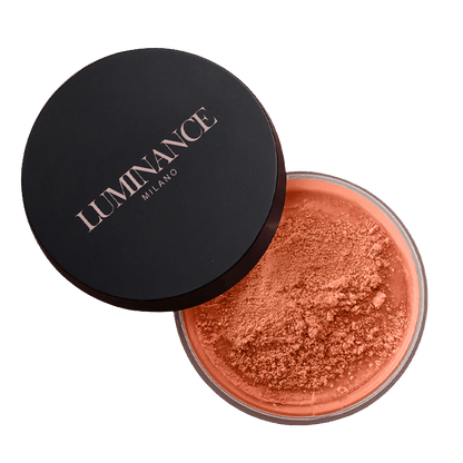 La-Celsa's Setting Powder for Flawless Skin